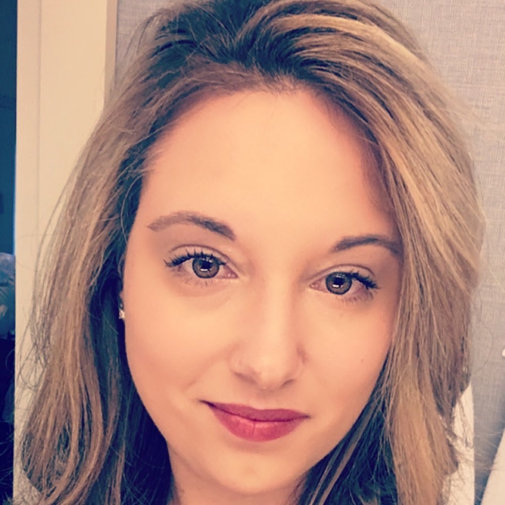 Meet your Posher, Stephanie